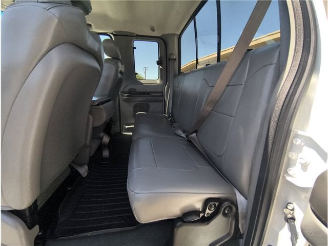 2006 Ford Super Duty F-250 Lariat Pickup 4D 6 3/4 ft