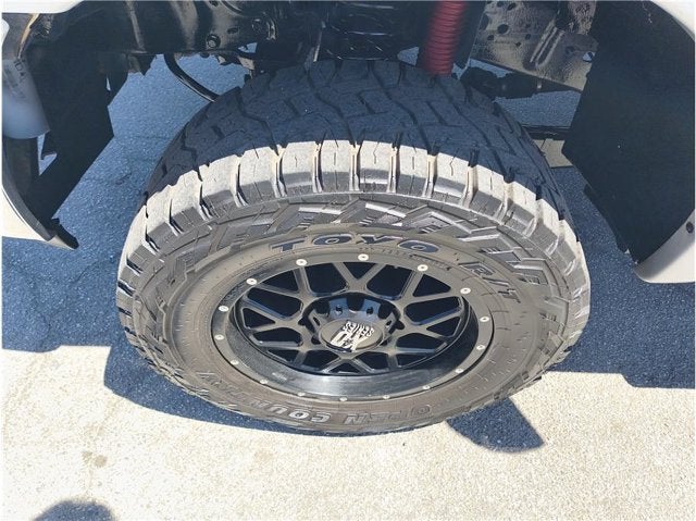 2006 Ford Super Duty F-250 Lariat Pickup 4D 6 3/4 ft