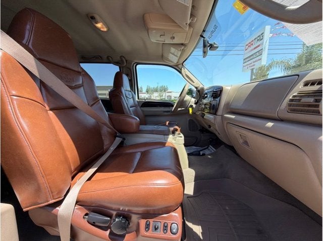 2007 Ford Super Duty F-350 SRW XL Pickup 4D 6 3/4 ft
