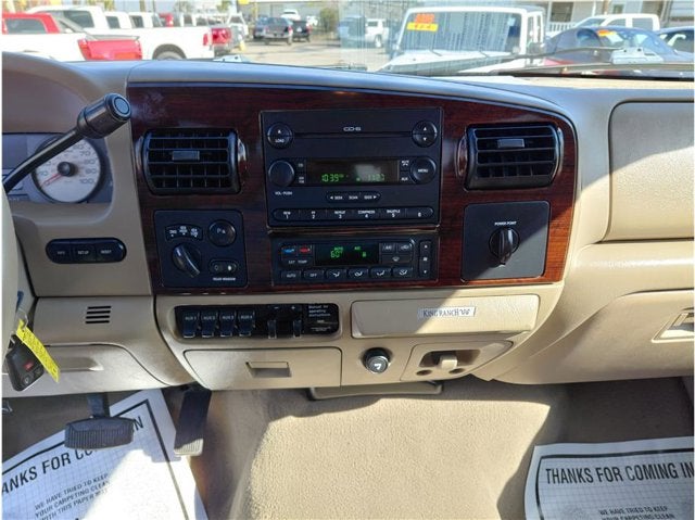 2007 Ford Super Duty F-350 SRW King Ranch Pickup 4D 8 ft