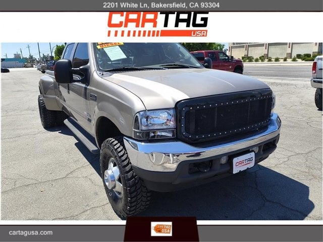 2004 Ford Super Duty F-350 DRW Lariat Pickup 4D 6 3/4 ft