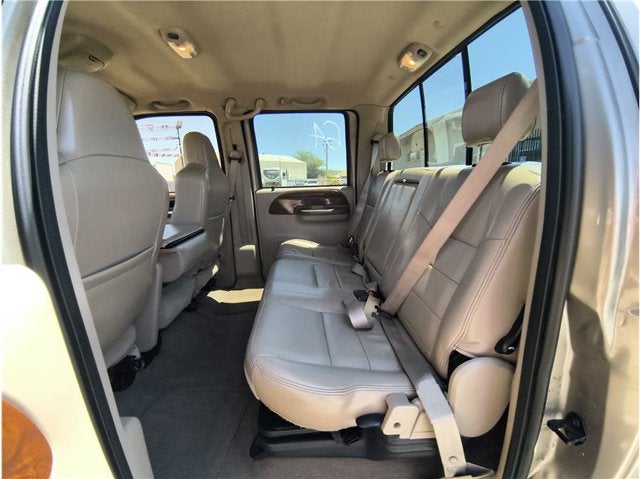 2004 Ford Super Duty F-350 DRW Lariat Pickup 4D 6 3/4 ft