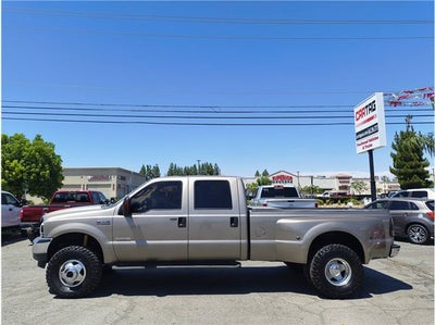 2004 Ford Super Duty F-350 DRW Lariat Pickup 4D 6 3/4 ft
