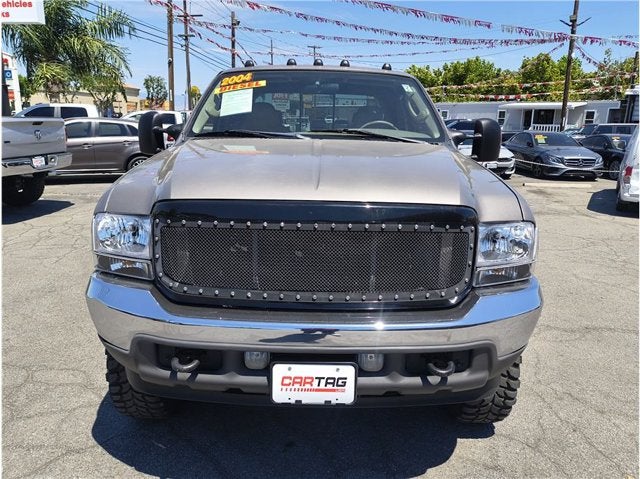 2004 Ford Super Duty F-350 DRW Lariat Pickup 4D 6 3/4 ft