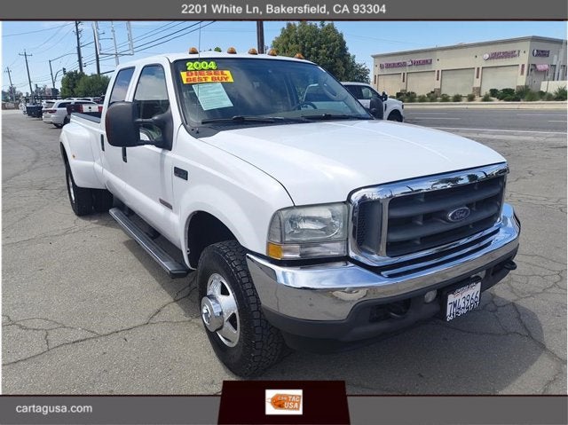 2004 Ford Super Duty F-350 DRW Lariat Pickup 4D 8 ft