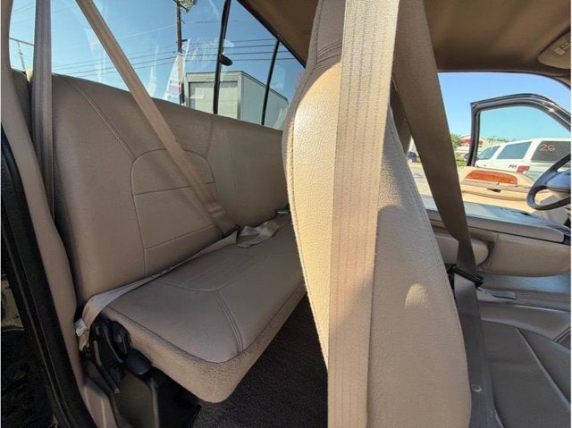 2000 Ford Super Duty F-350 DRW Long Bed