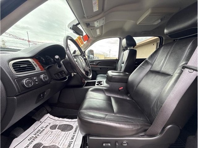 2011 Chevrolet Silverado 3500HD SRW LTZ