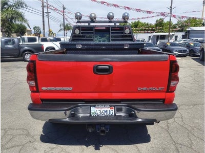 2005 Chevrolet Silverado 2500HD LS