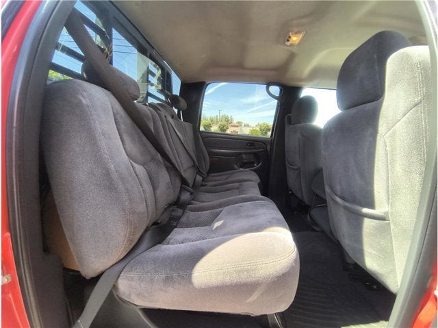 2005 Chevrolet Silverado 2500HD LS