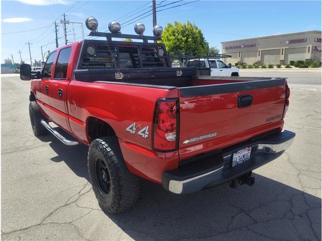 2005 Chevrolet Silverado 2500HD LS