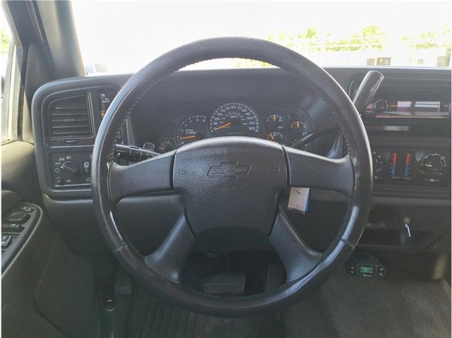2005 Chevrolet Silverado 2500HD LS