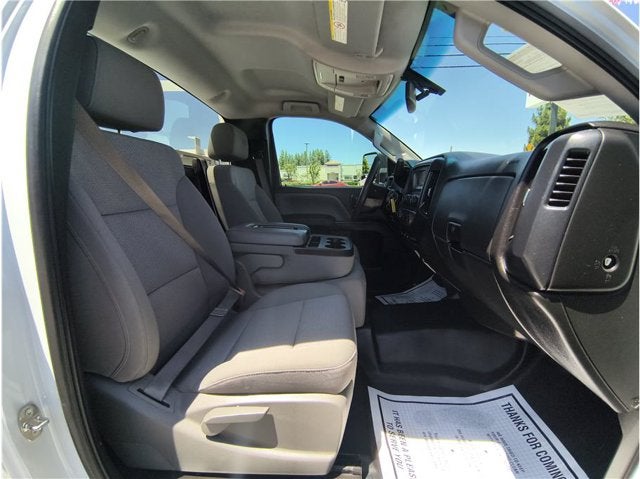 2016 GMC Sierra 2500HD Pickup 2D 8 ft