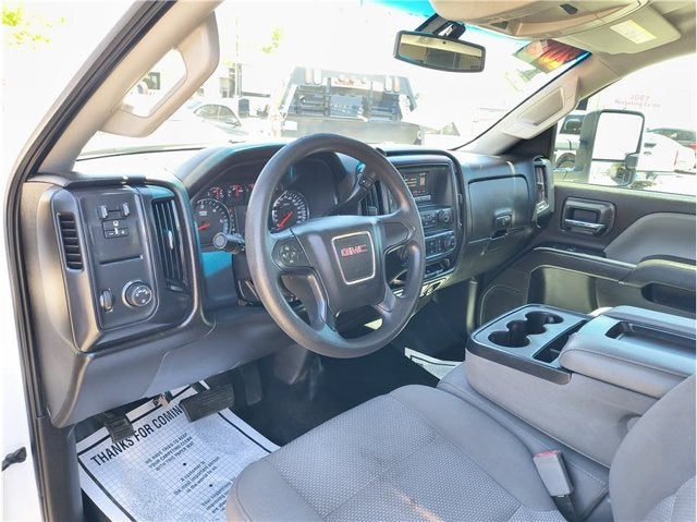 2016 GMC Sierra 2500HD Pickup 2D 8 ft