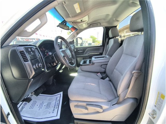 2016 GMC Sierra 2500HD Pickup 2D 8 ft