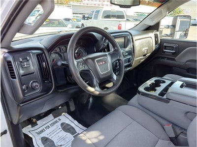 2018 GMC Sierra 3500HD Pickup 2D 8 ft