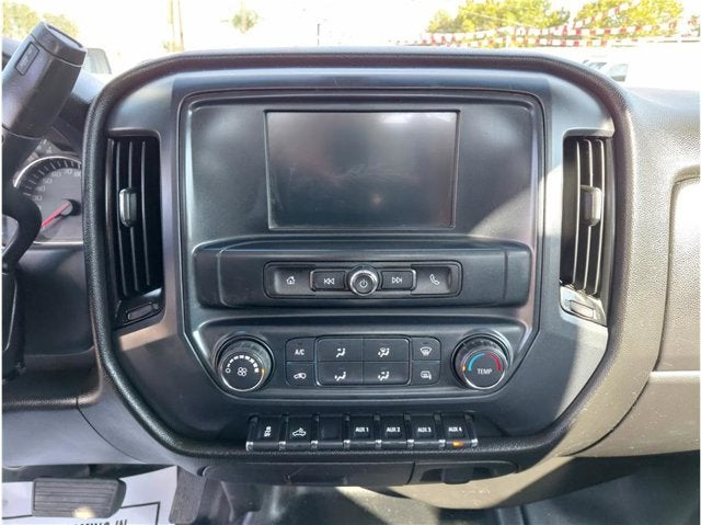 2018 GMC Sierra 3500HD Pickup 2D 8 ft