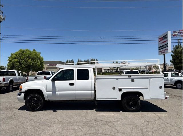 2005 GMC Sierra 3500 SLE