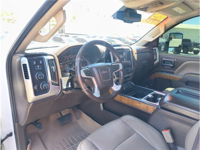 2015 GMC Sierra 2500HD available WiFi SLT