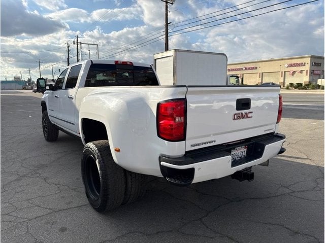 2015 GMC Sierra 3500 HD Crew Cab Denali