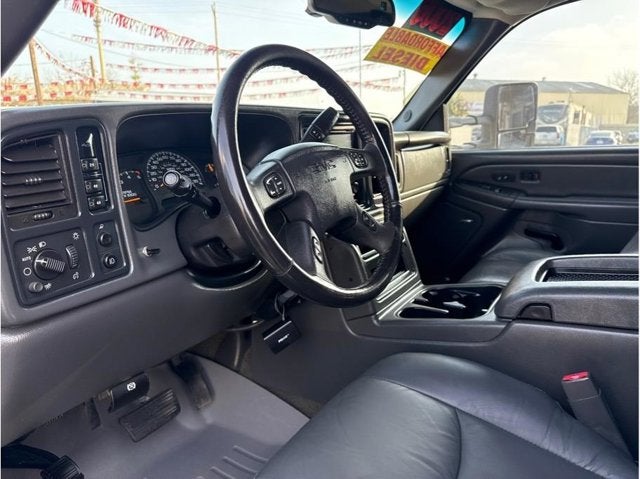 2006 GMC Sierra 3500 DRW SLT