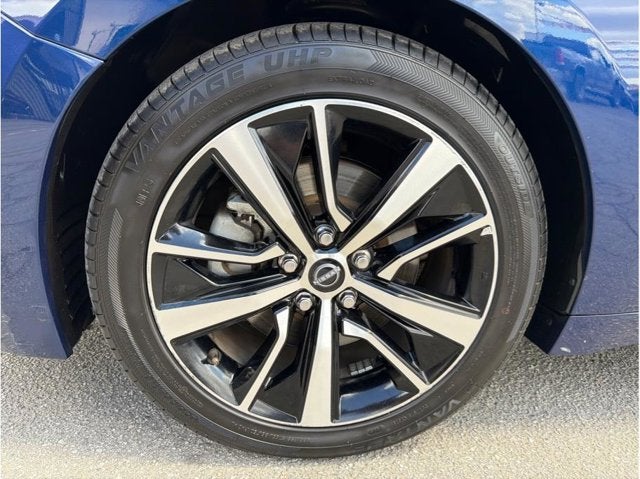 2023 Nissan Maxima SV