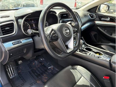 2023 Nissan Maxima SV