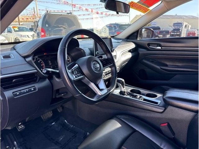 2021 Nissan Altima 2.5 SR