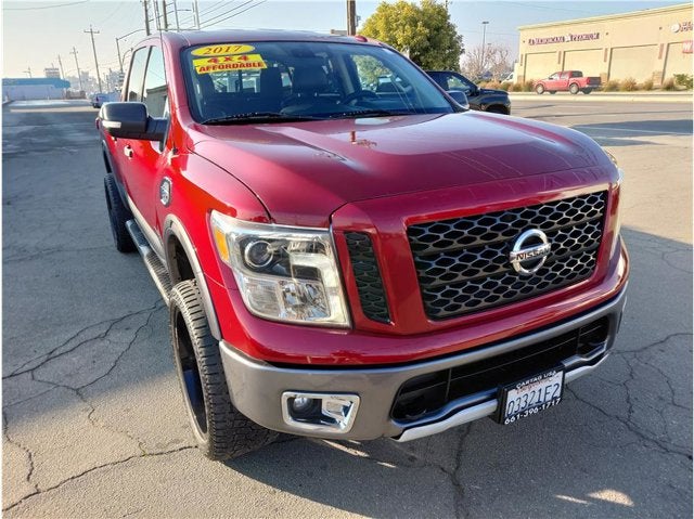 2017 Nissan Titan PRO-4X