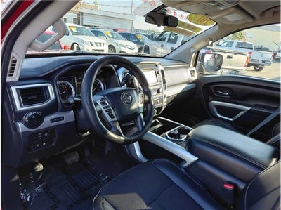 2017 Nissan Titan PRO-4X