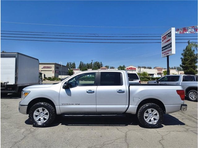 2018 Nissan Titan SV