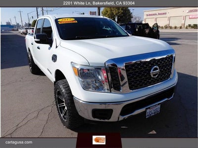 2017 Nissan Titan SV