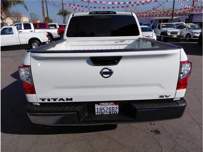 2017 Nissan Titan SV