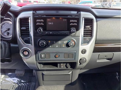 2017 Nissan Titan SV