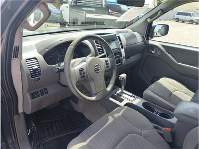 2014 Nissan Frontier SV Pickup 4D 5 ft