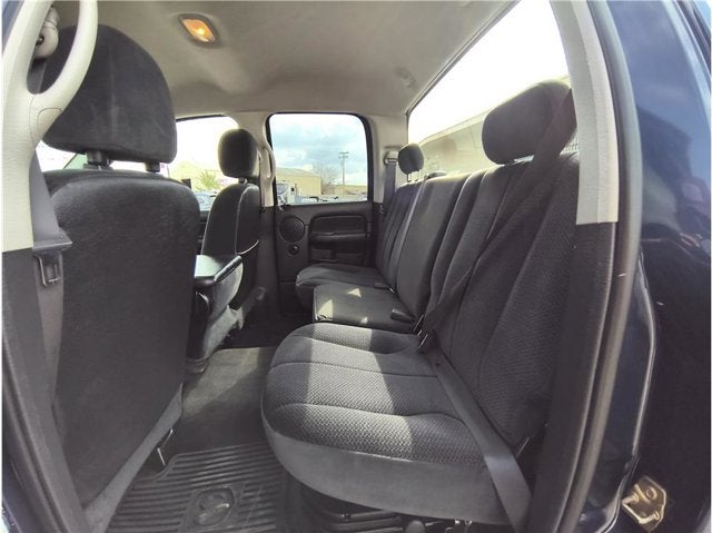 2005 Dodge Ram 2500 Laramie Pickup 4D 6 1/4 ft