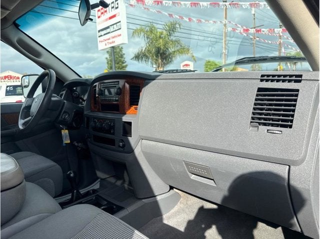 2006 Dodge Ram 2500 SLT Pickup 4D 6 1/4 ft