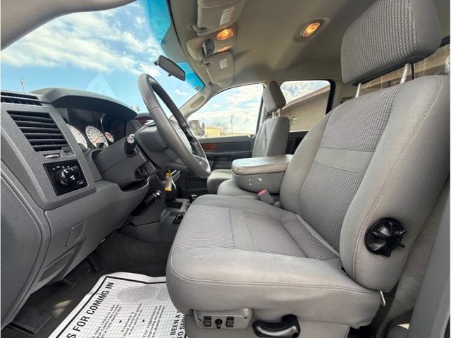 2006 Dodge Ram 2500 SLT Pickup 4D 6 1/4 ft