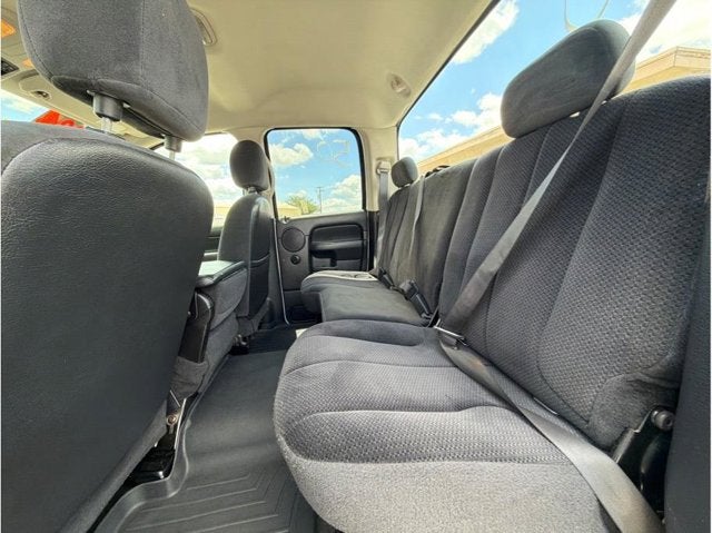 2004 Dodge Ram 2500 SLT Pickup 4D 6 1/4 ft
