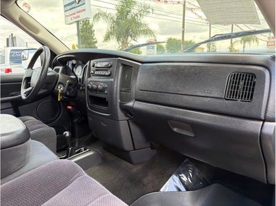 2004 Dodge Ram 2500 SLT Pickup 4D 6 1/4 ft