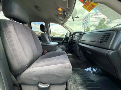 2004 Dodge Ram 2500 SLT Pickup 4D 6 1/4 ft