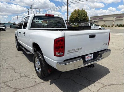 2004 Dodge Ram 2500 SLT Pickup 4D 6 1/4 ft