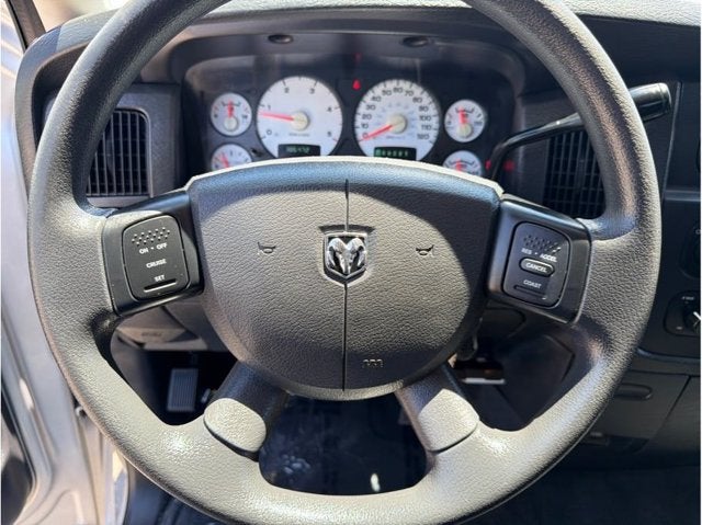 2004 Dodge Ram 2500 SLT Pickup 4D 6 1/4 ft