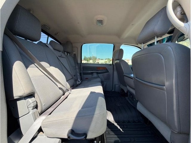 2006 Dodge Ram 3500 SLT Pickup 4D 6 1/4 ft