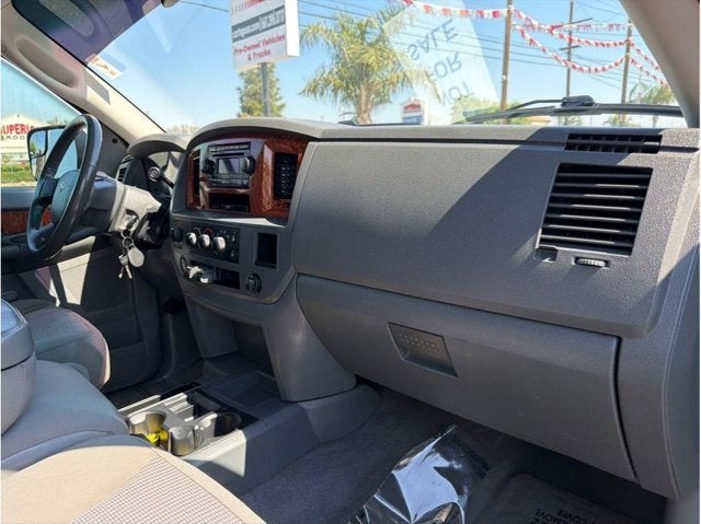 2006 Dodge Ram 3500 SLT Pickup 4D 6 1/4 ft