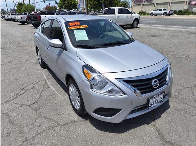 2019 Nissan Versa Sedan SV
