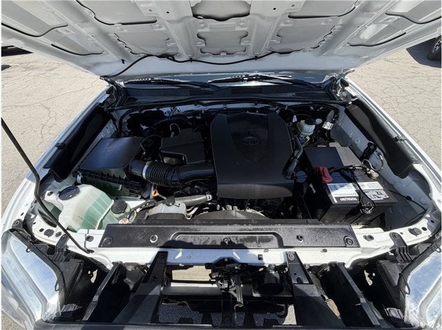 2021 Toyota Tacoma 4WD SR Pickup 4D 5 ft