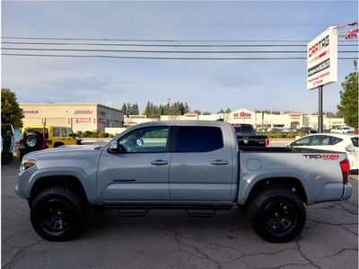 2019 Toyota Tacoma 4WD TRD Sport Pickup 4D 5 ft