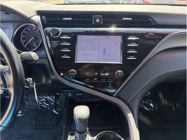 2019 Toyota Camry SE Sedan 4D