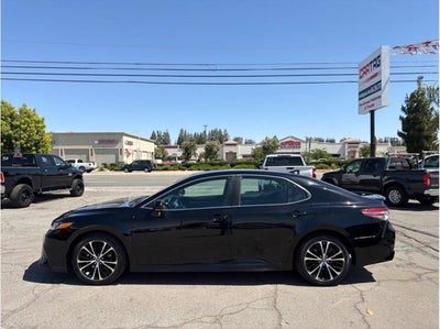 2019 Toyota Camry SE Sedan 4D