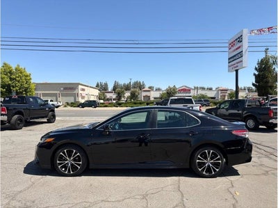 2019 Toyota Camry SE Sedan 4D